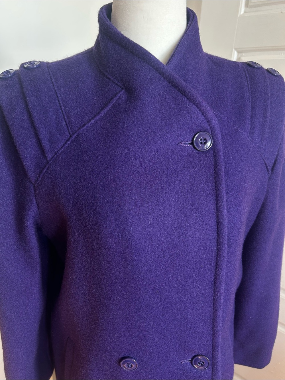 Vintage Purple Wool Blend Long Coat Size 9/10 Made in Canada Very Good Condition